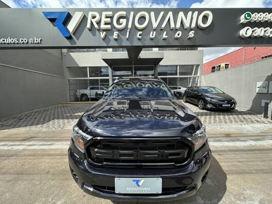 FORD RANGER 2.2 BLACK 4X2 CD 16V DIESEL 4P AUTOMÁTICO